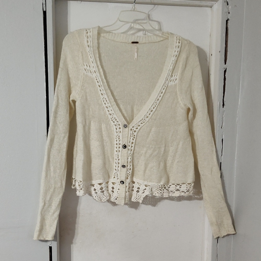 Elegant Ivory Lace Trim Cardigan Sweater